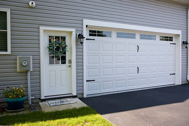24/7 Emergency Garage Door Panel Replacement experts in Major County County, OK